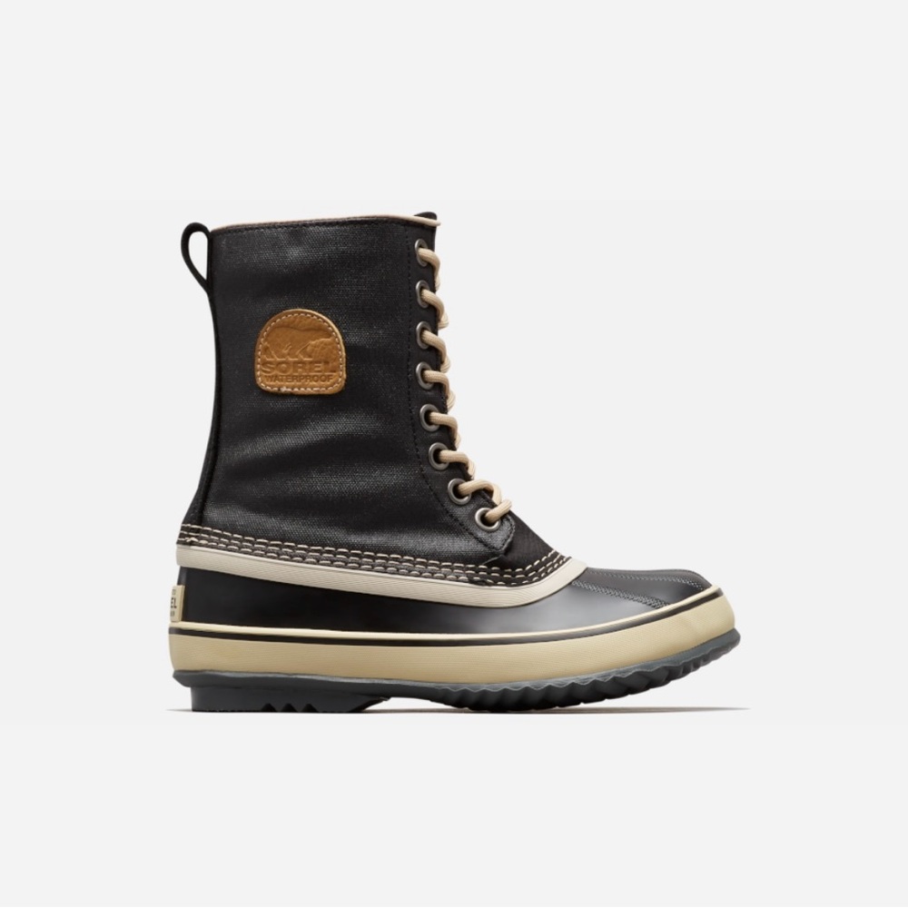 Sorel 1964 Black and Cream Boots 7.5